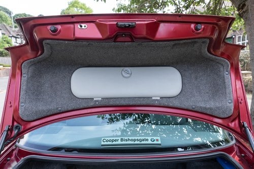 1991 BMW 320i (E36) Saloon zum Verkauf (Bild 61 von 147)