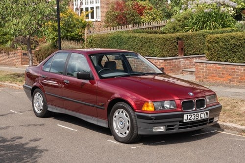 1991 BMW 320i (E36) Saloon zum Verkauf (Bild 1 von 147)