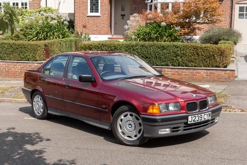 1991 BMW 320i (E36) Saloon zum Verkauf (Bild 2 von 147)
