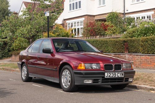 1991 BMW 320i (E36) Saloon zum Verkauf (Bild 3 von 147)