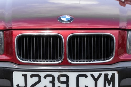 1991 BMW 320i (E36) Saloon zum Verkauf (Bild 84 von 147)