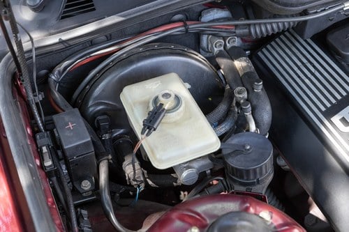 1991 BMW 320i (E36) Saloon zum Verkauf (Bild 107 von 147)