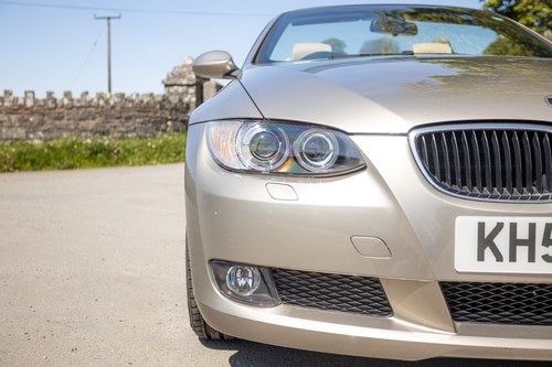 2007 BMW 320i SE (E93) à vendre (picture 84 of 107)