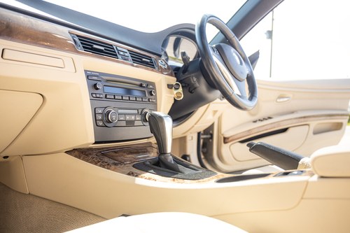 2007 BMW 320i SE (E93) à vendre (picture 39 of 107)