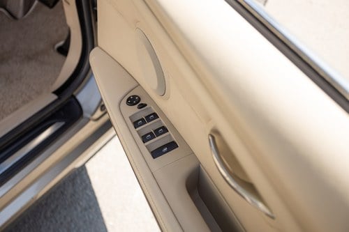 2007 BMW 320i SE (E93) à vendre (picture 33 of 107)