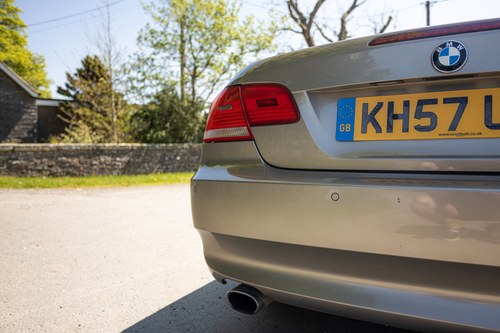 2007 BMW 320i SE (E93) à vendre (picture 74 of 107)