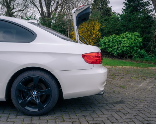 2010 BMW 320i SE Auto (E92) In vendita (immagine 97 di 122)