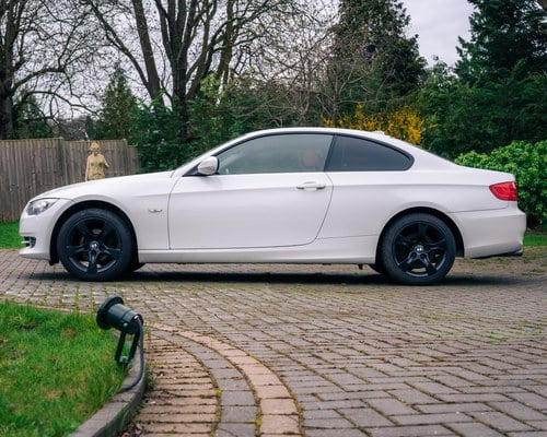 2010 BMW 320i SE Auto (E92) In vendita (immagine 9 di 122)