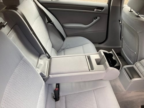 2001 BMW E46 320i SE Touring In vendita (immagine 24 di 104)