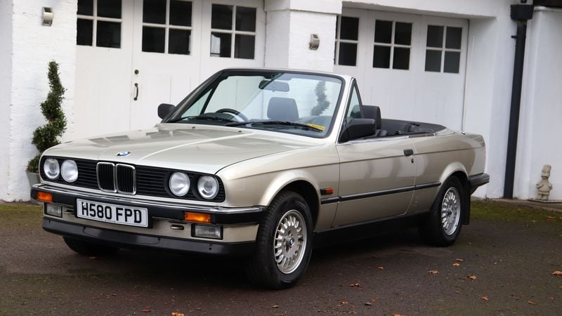 1990 BMW 325i Cabriolet For Sale (picture 1 of 122)