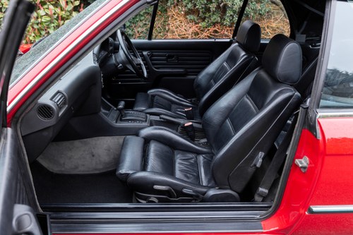 1989 BMW 325i Cabriolet E30 Te koop (foto 53 van 173)