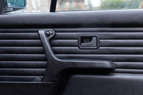 1989 BMW 325i Cabriolet E30 Te koop (foto 39 van 173)