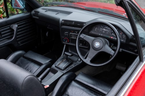 1989 BMW 325i Cabriolet E30 Te koop (foto 33 van 173)