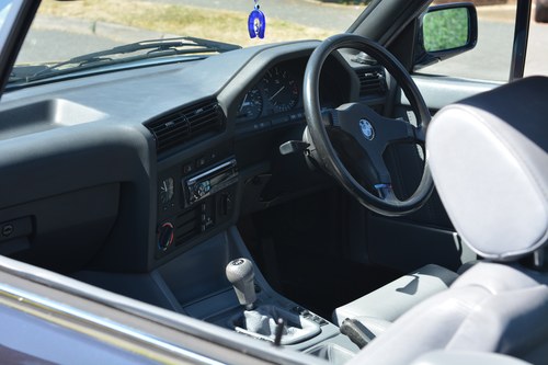 1989 BMW 325i Convertible For Sale (picture 44 of 91)