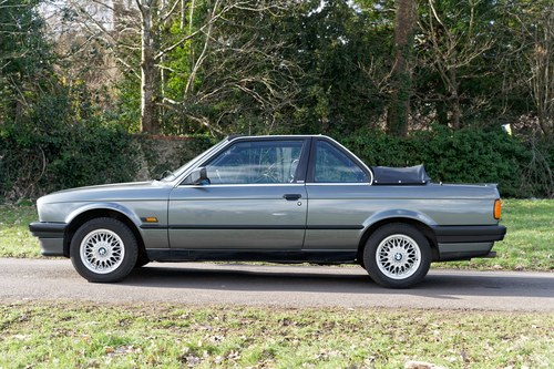 1989 BMW 325i E30 Baur Cabriolet Manual For Sale (picture 30 of 199)