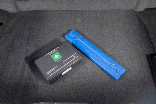 1987 BMW E30 325i convertible Te koop (foto 161 van 237)