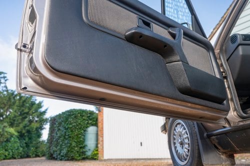 1987 BMW E30 325i convertible Te koop (foto 148 van 237)