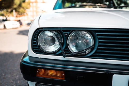 1988 BMW 325i SE (E30) En venta (imagen 82 de 116)