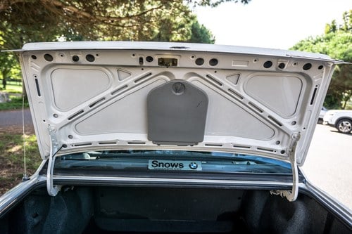 1988 BMW 325i SE (E30) En venta (imagen 48 de 116)