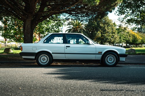 1988 BMW 325i SE (E30) En venta (imagen 6 de 116)