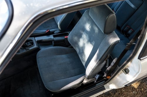 1988 BMW 325i SE (E30) En venta (imagen 20 de 116)