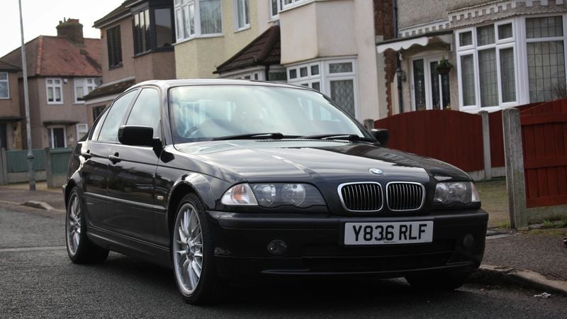2001 BMW 325i (E46) For Sale (picture 1 of 128)