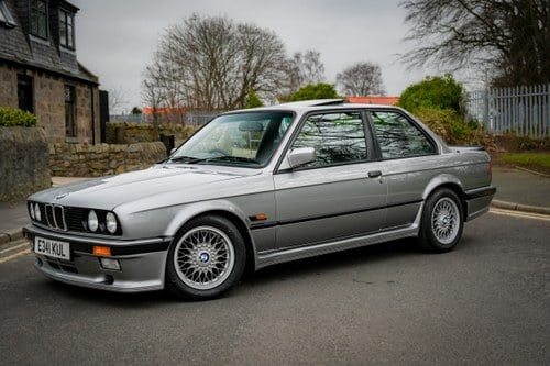 1987 BMW 325i Sport M-Technic 1 two-door (E30) à vendre (picture 4 of 189)