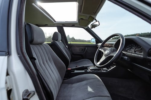 1989 BMW 325i (E30) Touring zum Verkauf (Bild 51 von 142)