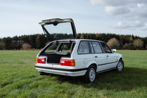 1989 BMW 325i (E30) Touring zum Verkauf (Bild 69 von 142)