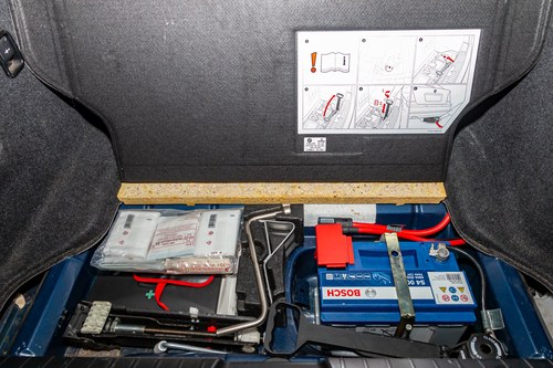 2002 BMW 325ti Compact Automatic zum Verkauf (Bild 132 von 161)