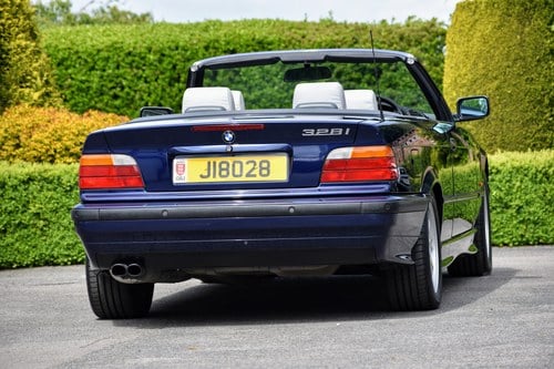 1997 BMW 328i (E36) Convertible zum Verkauf (Bild 6 von 170)