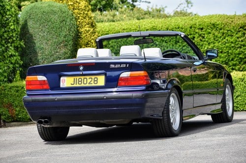 1997 BMW 328i (E36) Convertible zum Verkauf (Bild 5 von 170)