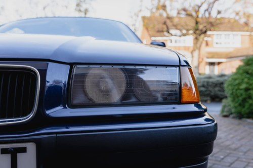 NO RESERVE - 1995 BMW 328i (E36) In vendita (immagine 93 di 135)