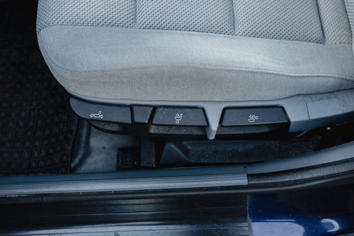 NO RESERVE - 1995 BMW 328i (E36) In vendita (immagine 76 di 135)