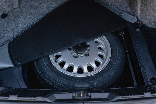 NO RESERVE - 1995 BMW 328i (E36) In vendita (immagine 88 di 135)