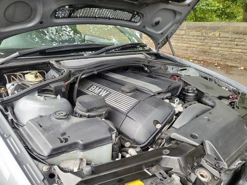 2005 BMW 330 Ci (E46) En venta (imagen 144 de 188)