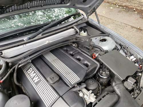 2005 BMW 330 Ci (E46) En venta (imagen 162 de 188)