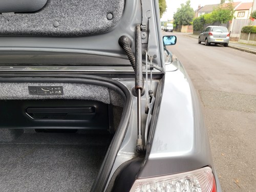 2005 BMW 330 Ci (E46) En venta (imagen 118 de 188)