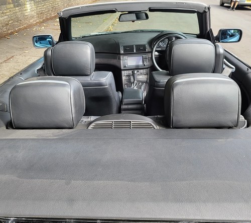 2005 BMW 330 Ci (E46) En venta (imagen 78 de 188)