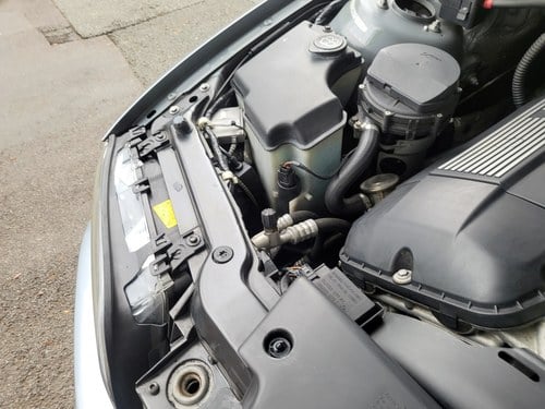 2005 BMW 330 Ci (E46) En venta (imagen 154 de 188)