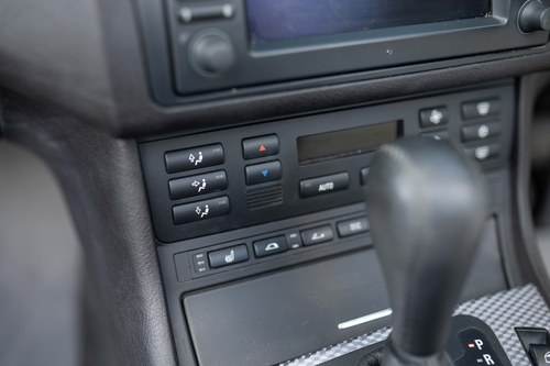 NO RESERVE - 2005 BMW 330Ci M-Sport auto (E46) In vendita (immagine 67 di 252)