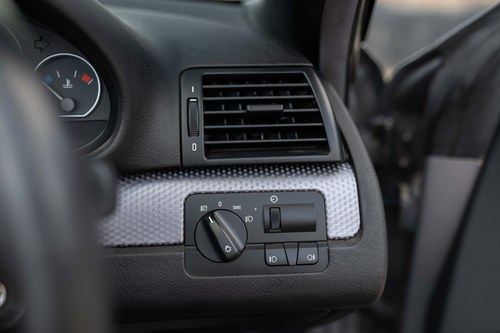 NO RESERVE - 2005 BMW 330Ci M-Sport auto (E46) In vendita (immagine 86 di 252)