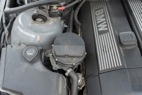 NO RESERVE - 2005 BMW 330Ci M-Sport auto (E46) In vendita (immagine 209 di 252)