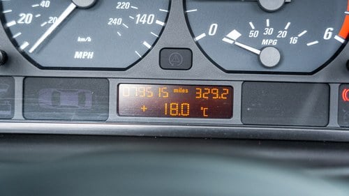 2005 BMW 330Cd Sport (E46) For Sale (picture 26 of 102)