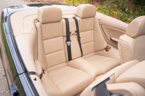 NO RESERVE - 2004 BMW 330ci Sport Auto (E46) à venda (imagem 92 de 216)