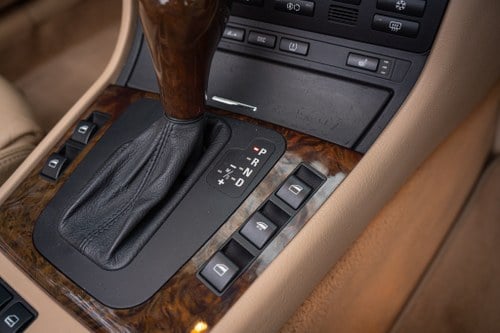 NO RESERVE - 2004 BMW 330ci Sport Auto (E46) à venda (imagem 59 de 216)