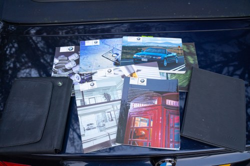 NO RESERVE - 2004 BMW 330ci Sport Auto (E46) à venda (imagem 201 de 216)