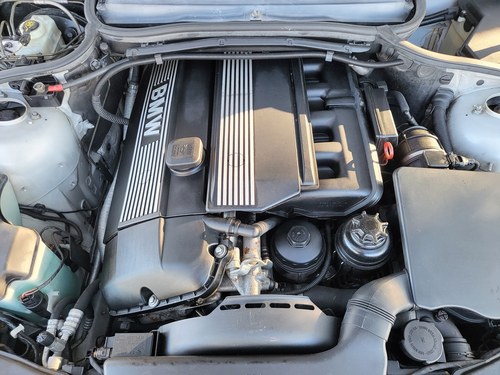 NO RESERVE - 2004 BMW 330Ci Sport (E46) In vendita (immagine 74 di 94)