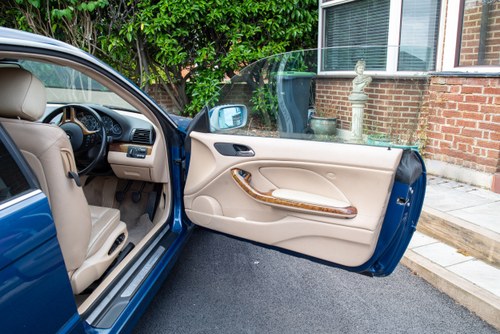 NO RESERVE 2001 BMW 330CI Manual For Sale (picture 72 of 205)