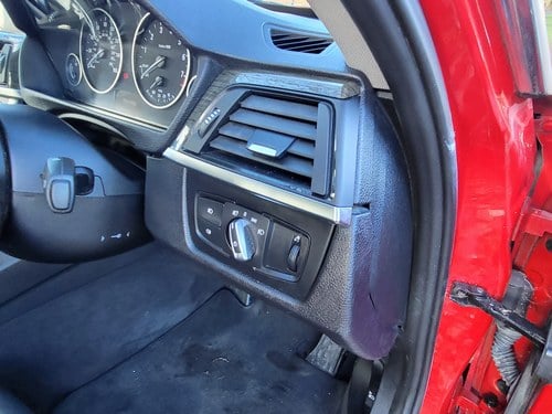 2012 BMW 335i ‘Luxury’ Manual (F30) En venta (imagen 50 de 129)